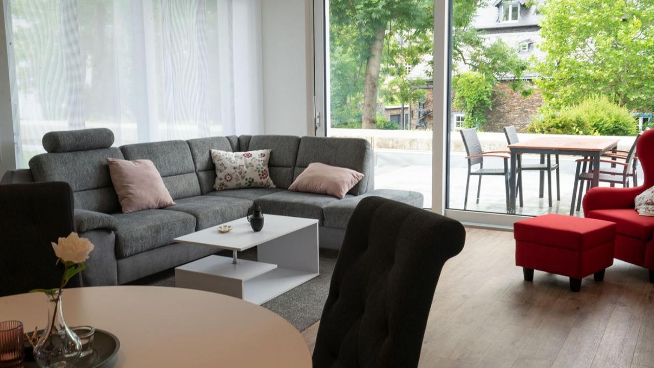 Neu Mont Royal Suiten 2 Bis 4 Personen Traben-Trarbach Exteriör bild