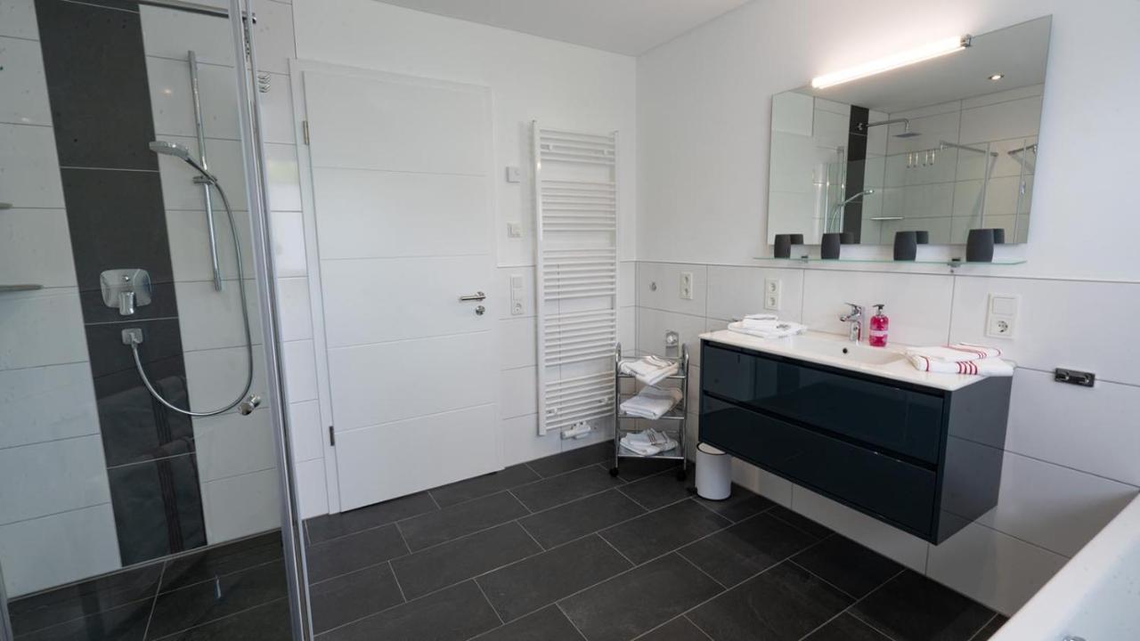 Neu Mont Royal Suiten 2 Bis 4 Personen Traben-Trarbach Exteriör bild