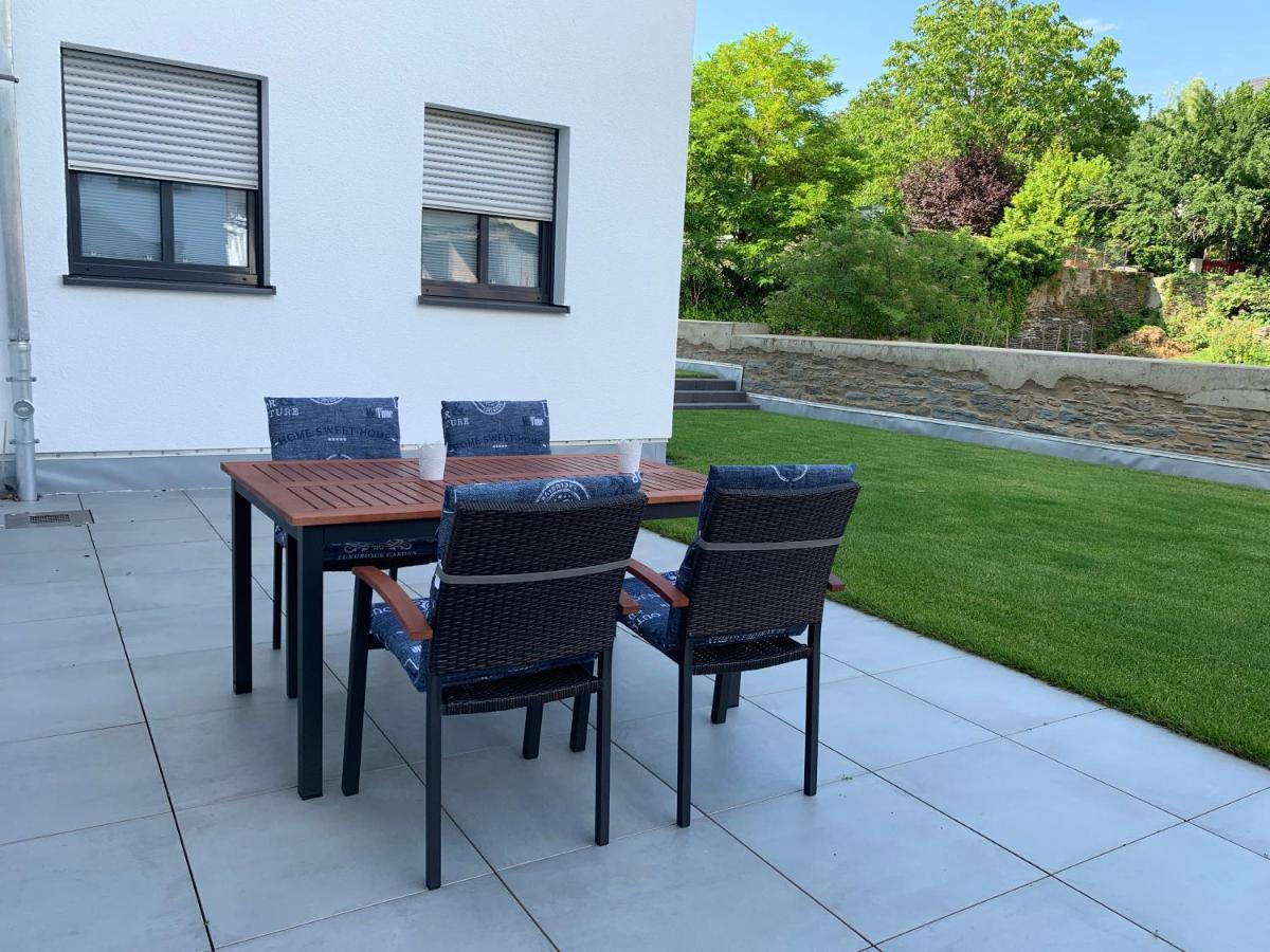 Neu Mont Royal Suiten 2 Bis 4 Personen Traben-Trarbach Exteriör bild